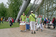 Dann, begleitet mit Sambamusik, ging es weiter mit dem Rad (Foto: Martin Schmitz)